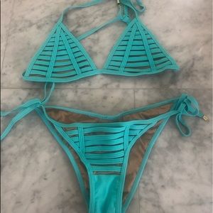 Beach Bunny Swimwear